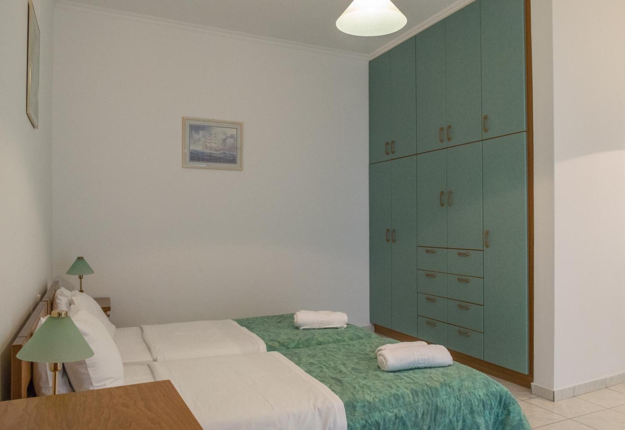 Tina'S Apartments Adamantas (Milos) Quarto foto